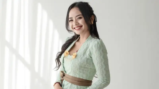 Mengenal Lebih Dekat Sosok Ayu Puspa A.P
